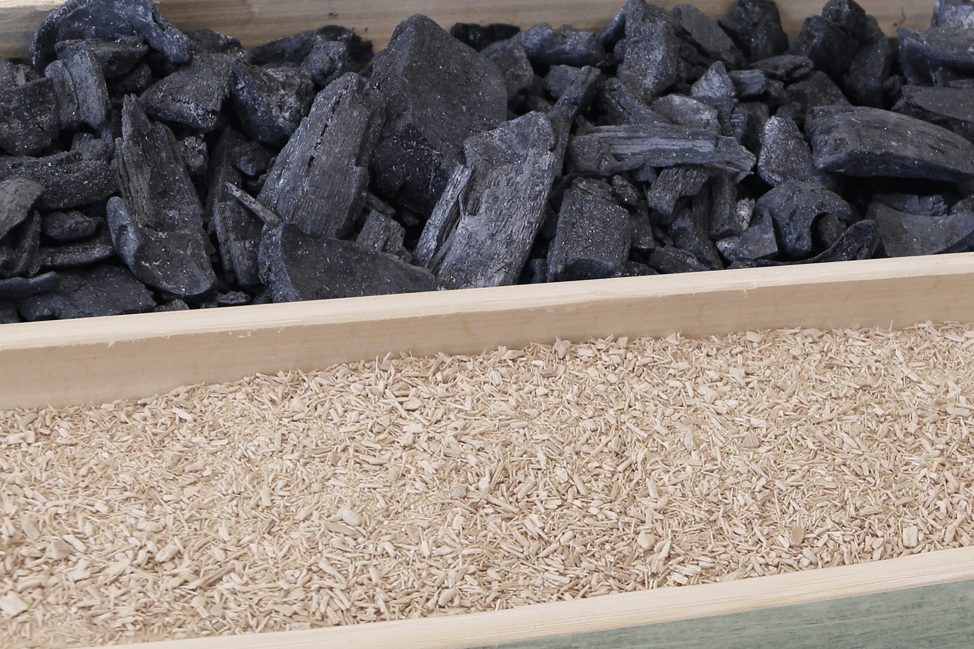 万能の竹炭と
竹パウダー